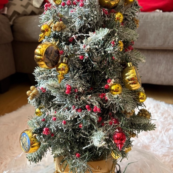 BRADFORD EXCHANGE THOMAS KINKADE SNOW-KISSED HOLIDAY MEMORIES CHRISTMAS TREE - Picture 6 of 7